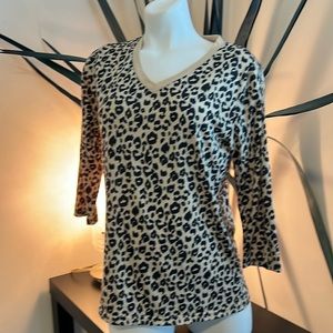 Animal Print Stretchy 3/4 Sleeve Tee